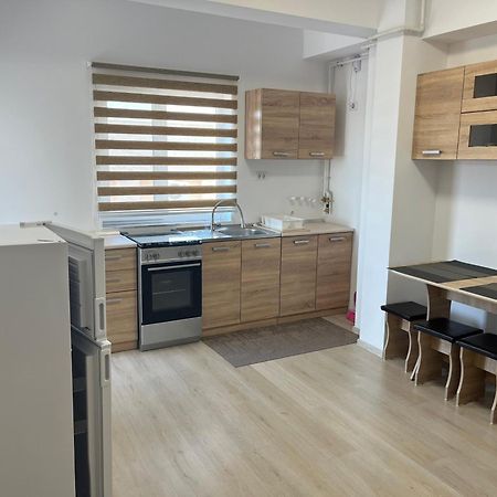 Apartamente Alexandra 데포리노드 외부 사진