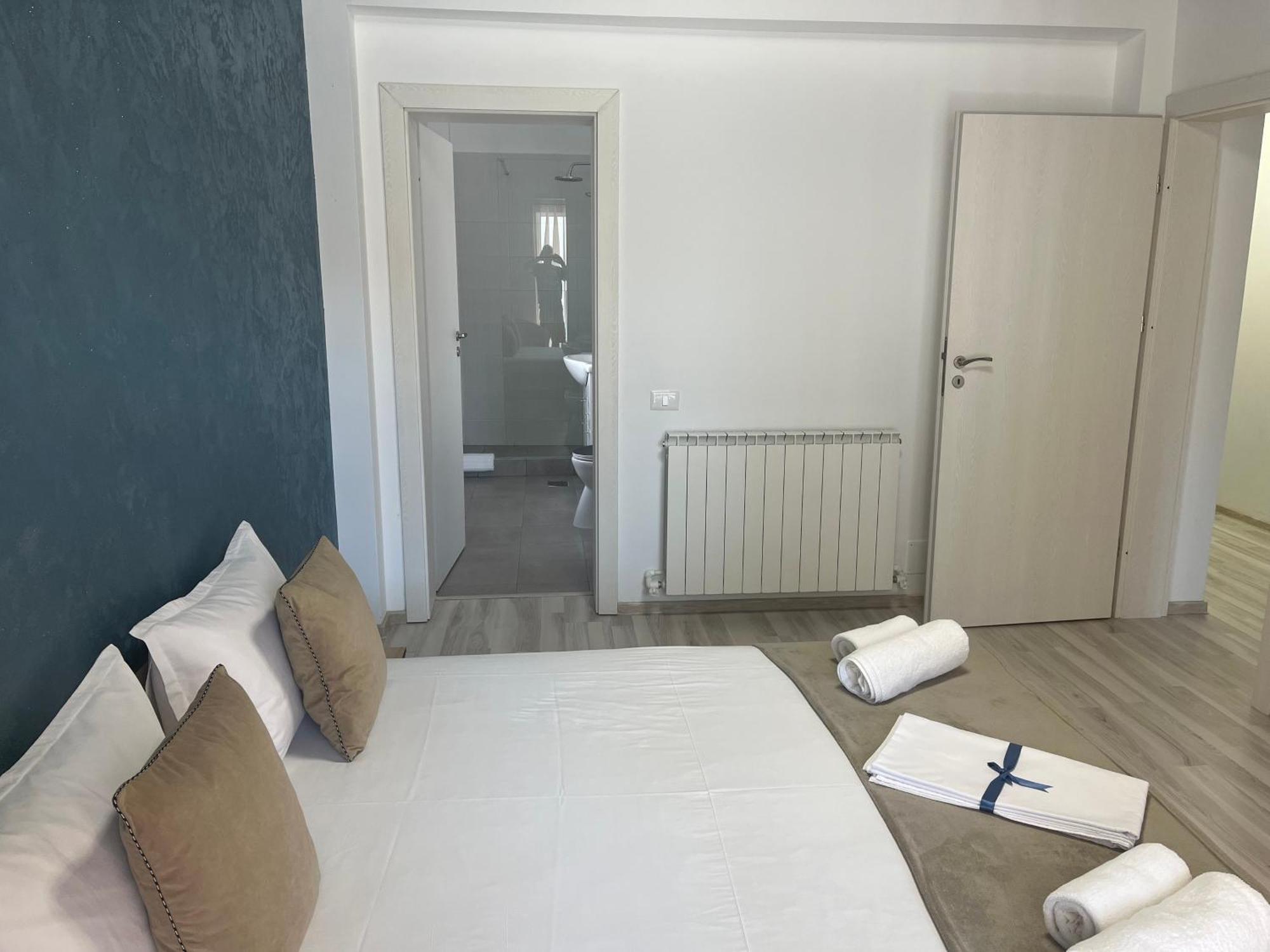 Apartamente Alexandra 데포리노드 외부 사진